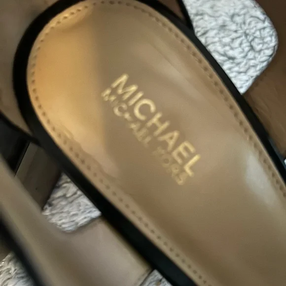 Michael Kors Black Block Heel Pumps with Elegant Gold Zipper Design - Picture 4 of 4